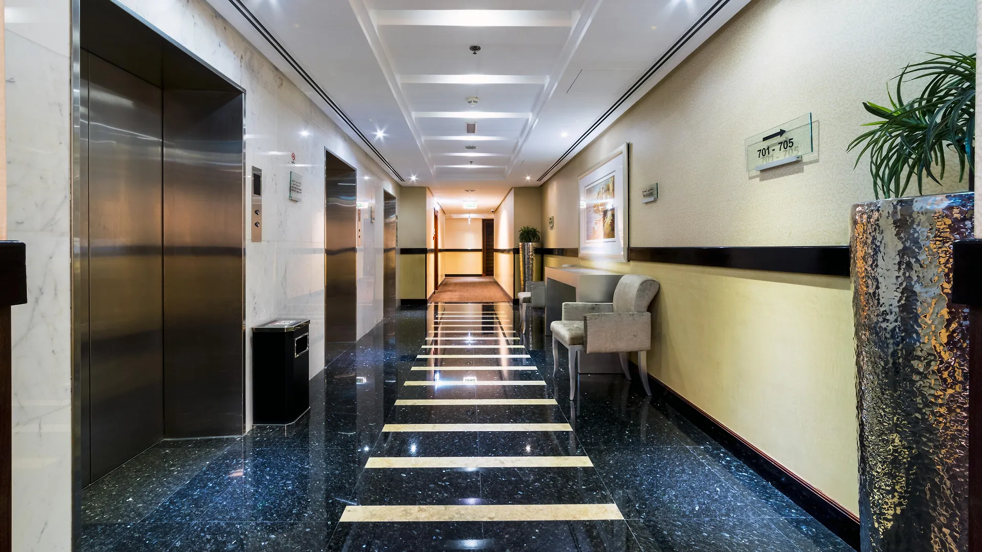 Nojoum Hotel Apartments Llc Dubai United Arab Emirates